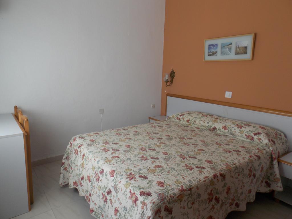 Pension La Palma Ель-Пуерто-де-Санта-Марія Екстер'єр фото